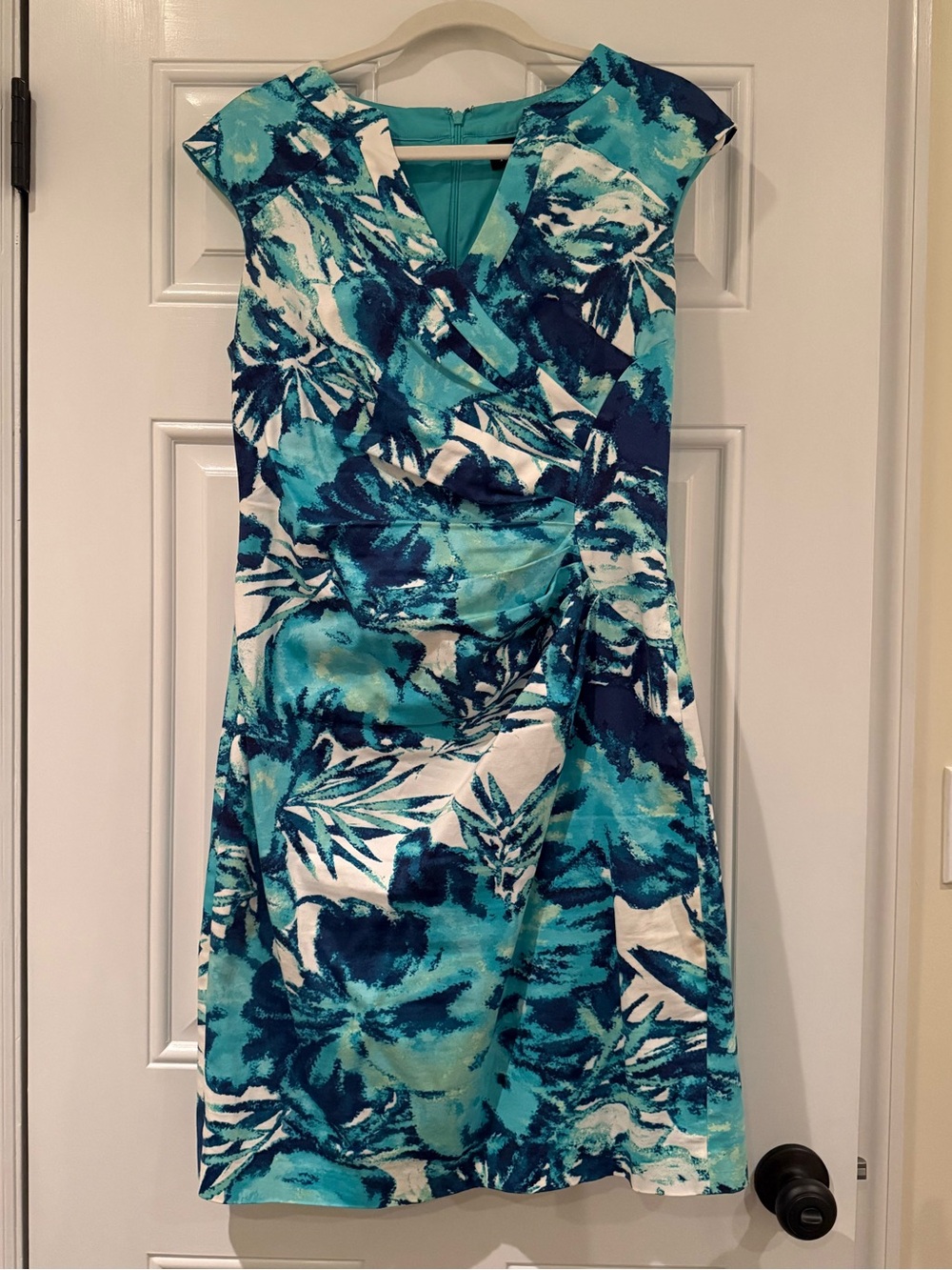 Adrianna Papell Blue & White Floral V-Neck Midi Dress